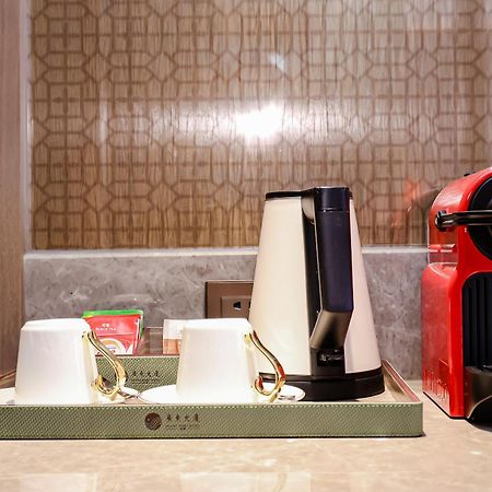 Beijing Guangdong Hotel Екстер'єр фото